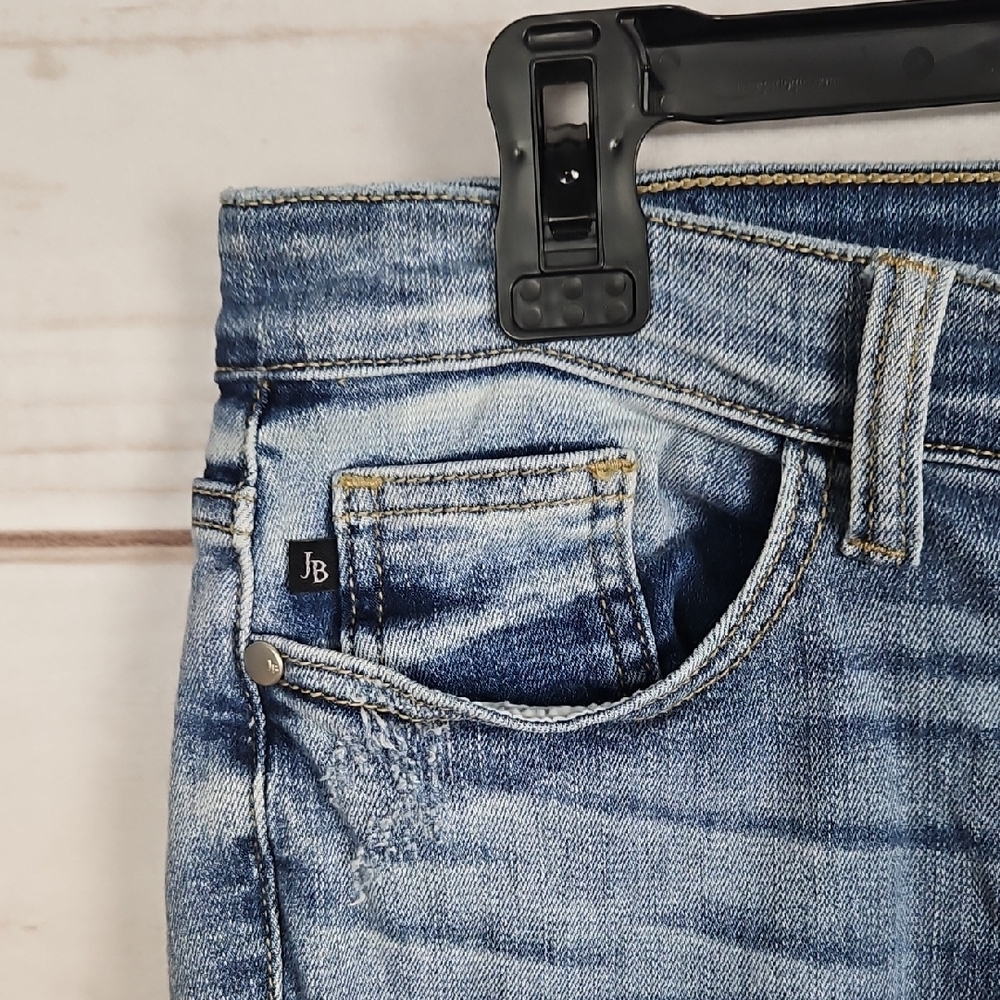 Judy Blue Distressed Skinny Fit Capri Cropped Jeans Raw Hem - Size 7/28 - Picture 5 of 15
